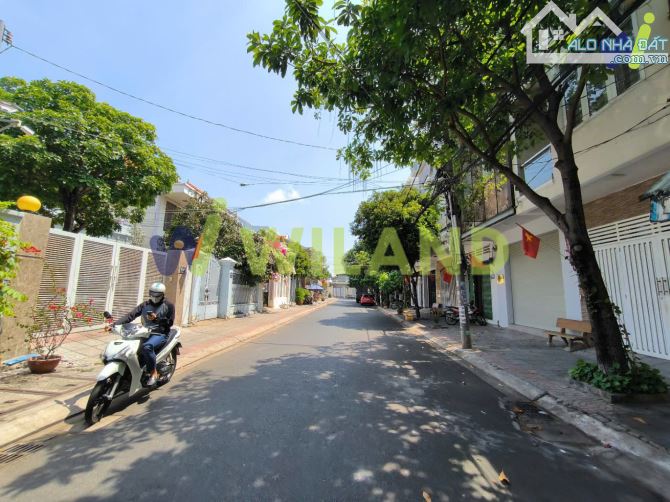 BÁN BIỆT THỰ VƯỜN TRUNG TÂM THÀNH PHỐ ĐƯỜNG PHAN ĐĂNG LƯU DT 608M2 CHỈ 38 TỶ