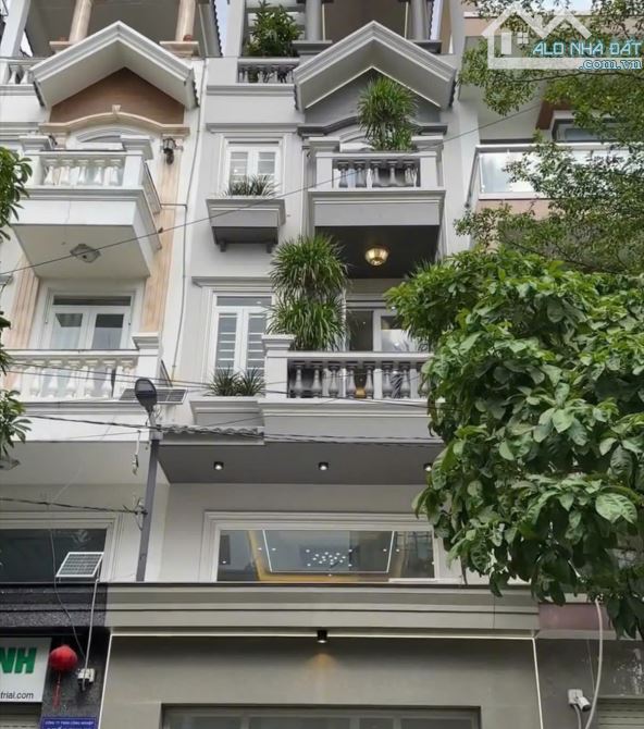 Nhà phố 5 tầng đẹp ngay khu phân lô HXH Lê Văn Thọ 60m2 tặng NT sát CV Làng Hoa 9.3 tỷ.