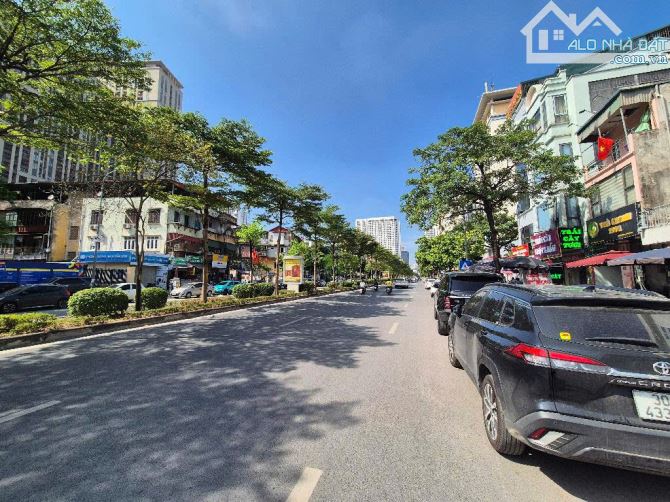 Tiêu đề: [Hot] Nhà Trung kính Cầu giấy ngõ 2 ôtô tránh, sổ đỏ