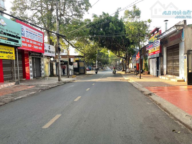 💥HẠ GIÁ,Bán Đất  TC 5,37*43m,đg Lê Thị Hồng Gấm,Kinh Doanh Tốt