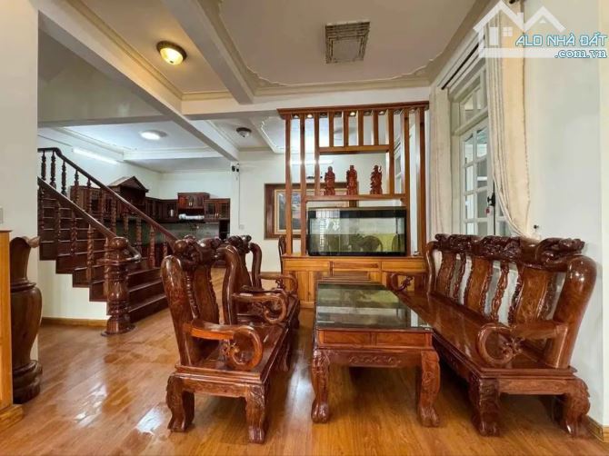 NHÀ ĐẸP 134M2 TRUNG TÂM TP ĐÀ LẠT ĐƯỜNG TRẦN ĐẠI NGHĨA
