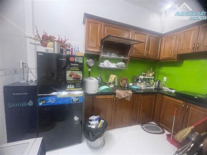 Bán Nha Gò Vấp Thống Nhất 2 Tầng BTCT 35m2 Dài 10M Hoàn Công Đủ Chỉ Nhỉnh 4Ty
