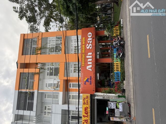 Bán nhà Mặt Tiền Tên Lửa, 160m2, 8x20m, 4 Tầng, đường 20m, view công viên, có dòng tiền