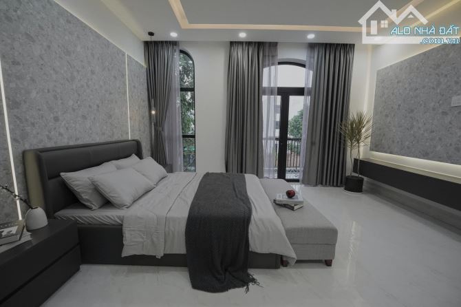BÁN NHÀ KDC HỒNG LOAN D7( VỊ TRÍ CỰC ĐẸP) - GIÁ 5,9 Tỷ - GẦN BẾN XE CẦN THƠ - 10