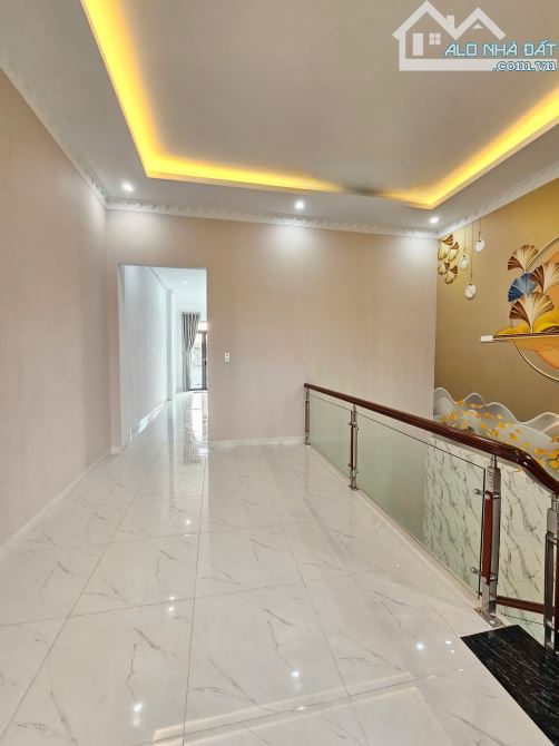 4Tỷ850__97m2__Nhà đúc 3 tấm Hoàn Công, Full Nội Thất__có Phòng ngủ dưới__gần chợ Đông Đô - 10