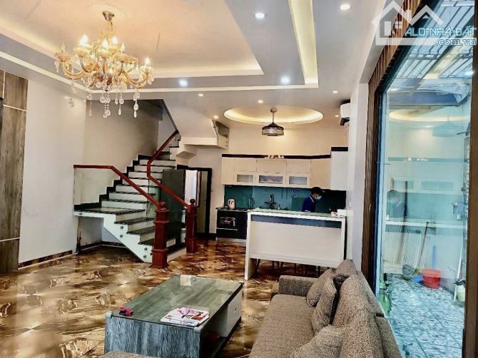 Bán nhà Tuyến 2 Văn Cao ngay sau nhà mặt đường. DT 60m2 x 4T - 11