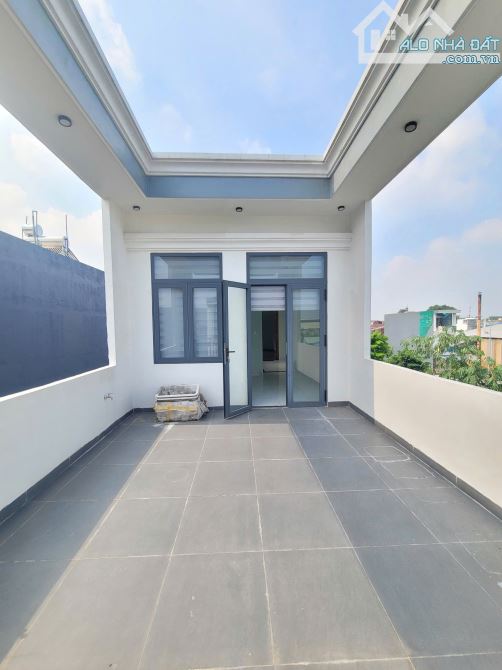RẺ NHẤT KHU NÀY__3Tỷ300__Nhà đúc 3 tấm__có sân xe hơi__KDC đồng bộ gần Ngã 4 Bình Chuẩn - 11