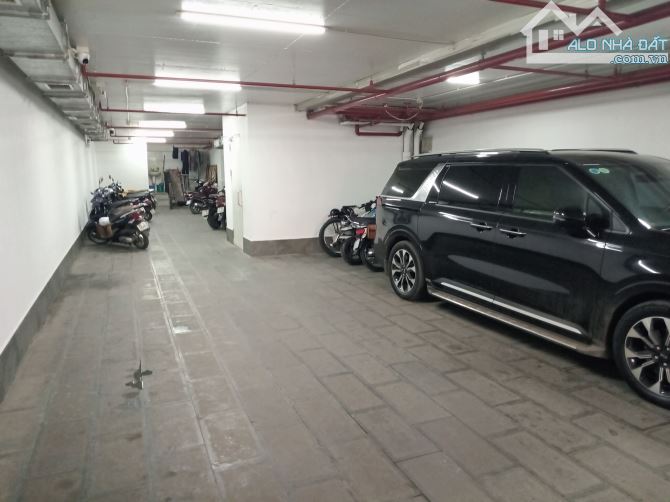 Bán gấp tòa building mặt phố Bà Triệu Hai Bà Trưng DT 200m2, 12T, MT 8m giá 199 tỷ - 1