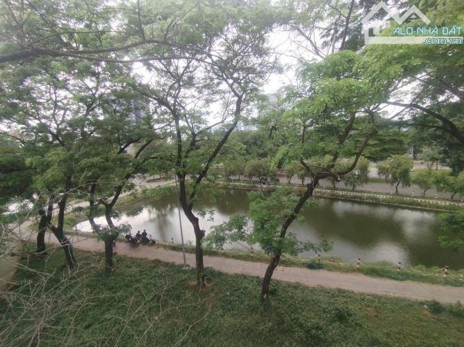 Biệt Thự BA MẶT TIỀN Công Viên Thanh Niên  P.An Phú Q2. GÍA SIÊU HỜI! 45 TỶ - 3