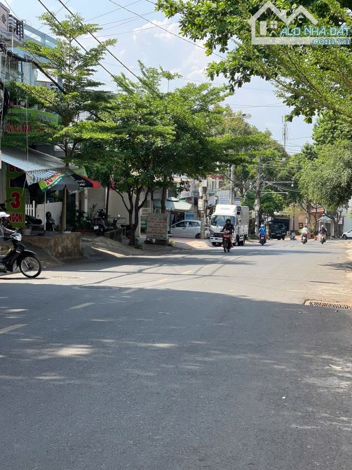 Đất Mặt Tiền Phạm Ngũ Lão  --  Nguyễn Thị Minh Khai - BMT ——— Diện tích: 4.52x24m nở hậu - 1