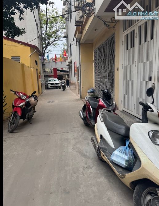 BÁN ĐẤT XUÂN ĐỈNH – VỊ TRÍ TRUNG TÂM – Ô TÔ ĐỖ CỬA – NGÕ THÔNG – VÀI BƯỚC RA PHỐ-  52M2 - 1