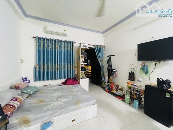 NGON TRONG TẦM GIÁ- 4 TẦNG HẺM NHỰA XE HƠI THÔNG QUANG TRUNG- 60M2. SỔ VUÔNG, NHỈNH 7 TỶ - 1