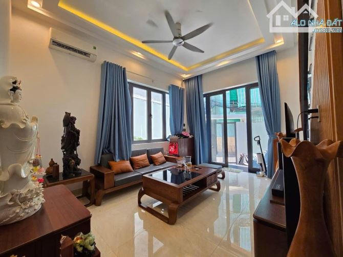 👉ĐỪNG CHẦN CHỮ SẼ MẤT CƠ HỘI SỞ HỮU NHÀ TRUNG TÂM TP VỊ TRÍ ĐẸP-DIỆN TÍCH TO 110m2 - 5,5 - 1