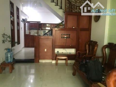 NHÀ 3 TẦNG 5,5X13M 3PN 3WC HẺM OTO ĐƯỜNG LÊ VĂN CHÍ GẦN BỆNH VIỆN ĐKKV THỦ ĐỨC - 1