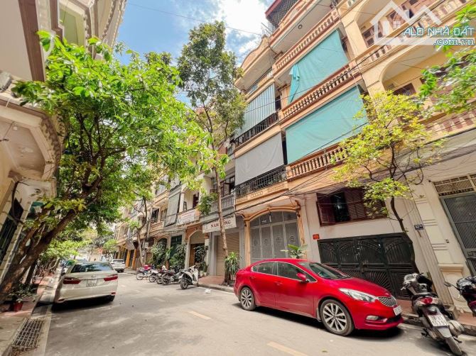 Lô Góc Vip - KDT Đại Kim - Oto Tránh Diện Tích 62m - Mặt Tiền 4m - 5 Tầng- Giá 27 tỷ - 1