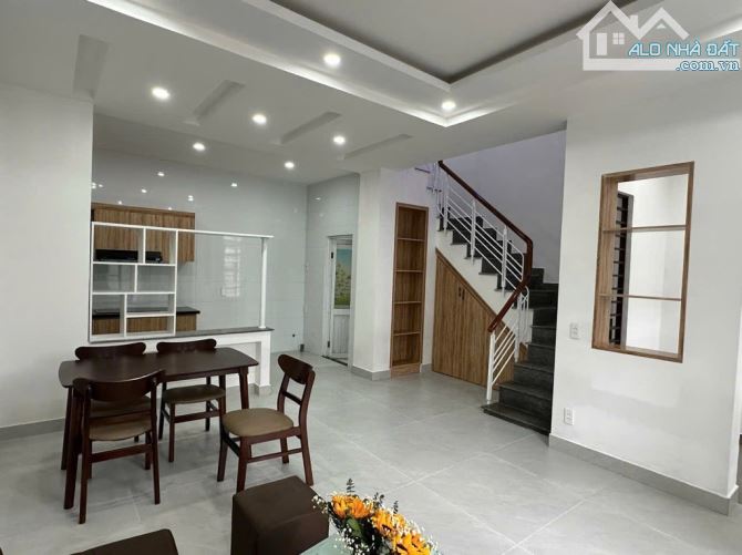 Nhà 2T mới đẹp kiệt oto full nội thất ngay Nguyễn Văn Huề_Thanh Khê_3tyX - 1