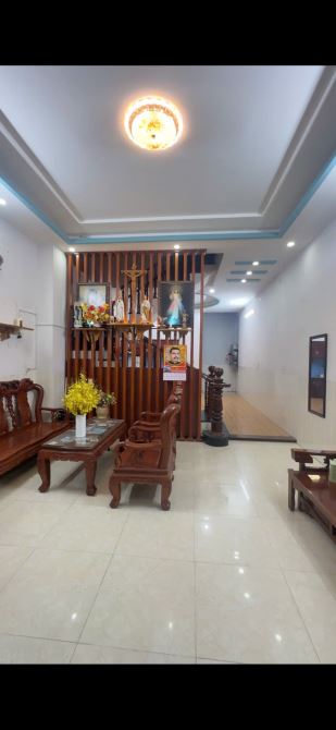 Mặt Tiền Ít Ai Bán Khu Gia Viên 1 Trệt 3 Lầu gần Đồng Khởi đối diện BV Đồng Nai - 1