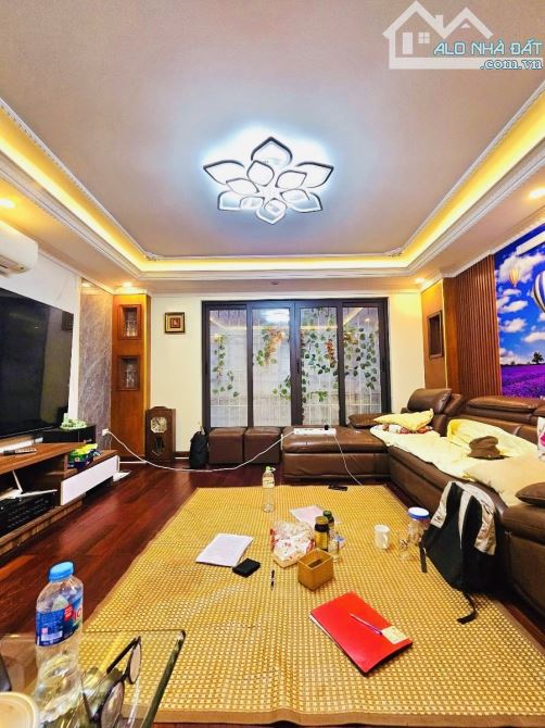 Bán Nhà Phân Lô Hồ Võ Thị Sáu 56M2 6T Thang Máy MT 4M Ngõ Thông Tứ Tung Giá 15.5 Tỷ - 1