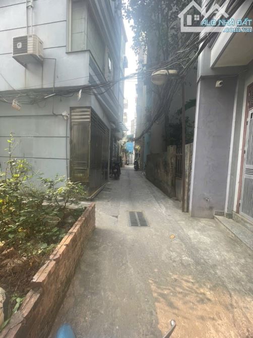 CẦN BÁN LÔ GÓC NGỌC THUỴ,CẠNH TRƯỜNG VIỆT PHÁP,45M,MT3,6M,GIÁ 7,5TỶ,CÁCH Ô TÔ TRÁNH 50M2. - 1