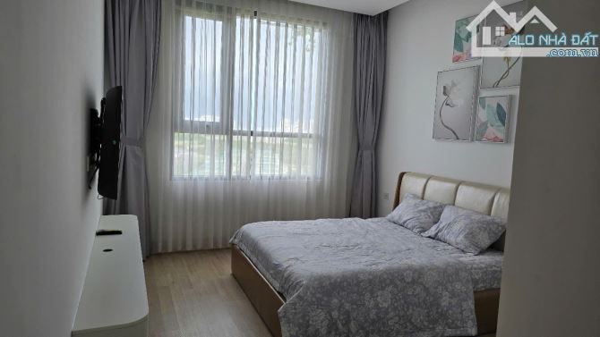 Cho thuê căn hộ Sarimi 2 phòng ngủ Full nội thất cao cấp , view công viên - 1