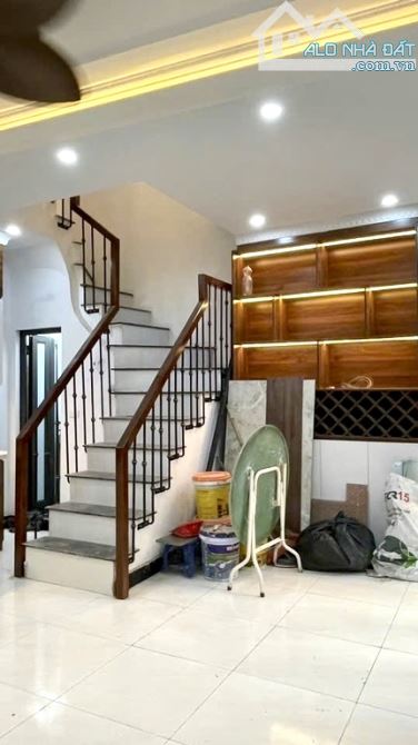 BÁN NHÀ THỤY KHUÊ – 39M² – 4 TẦNG – NGÕ THÔNG – GẦN HỒ TÂY – CHỈ 9.3 TỶ - 1