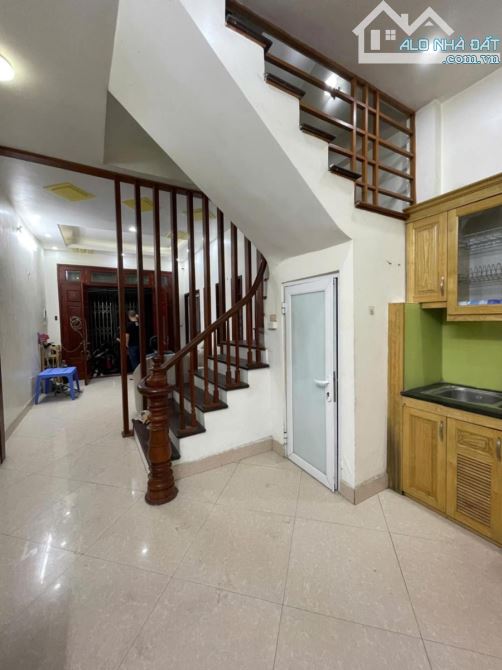 Siêu phẩm Bạch Mai - 50m x 5T - ngõ 3 gác tránh xe máy - cách mặt phố 30m - sổ đẹp - 1