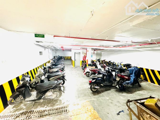Bán nhà đường Võ Chí Công - DT 176m2 - 9 tầng - MT 8m - oto vào nhà - quận Cầu Giấy - 76P - 1
