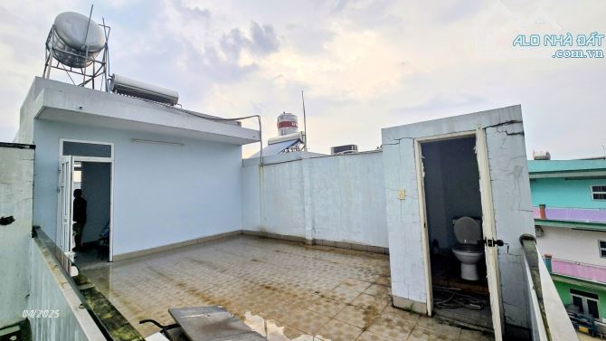 NHÀ 3 Lầu Đổ 2 Tấm Siêu Chắc Chắn - Mặt Tiền Kinh Doanh Ngay CV 30/4 & GX Hà Nội, Tân Biên - 1