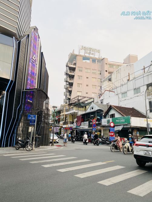 Bán nhà mặt tiền phố Tây Chu Văn An, Phú Hội, Tp. Huế 133m² chỉ 25 tỷ - 1
