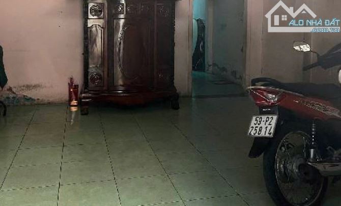 NHÀ BÁN HẺM PHƯỜNG 12, QUẬN TÂN BÌNH 500M, 1 TẦNG C4, DT 133M2, GIÁ 4,7 TỶ - 1