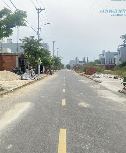 Bán nhanh lô Hói Kiếng 24, khu Nam Hoà Xuân. Ngay gần Nguyễn Phước Lan, giá 3 tỷ 750 tl - 1