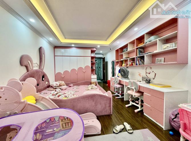 Bán nhà xây mới7 tầng khung cột , ô tô tránh, thang máy nhật ngoại êm ru, 196 hồ tùng mậu - 1