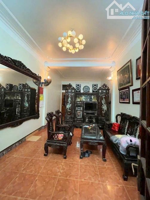 BÁN NHÀ BẠCH MAI, 4 TẦNG, SỔ ĐỎ 38M, 2 MẶT THOÁNG, NGÕ VF3 ĐỖ CỬA, GẦN TRƯỜNG, CHỢ, PHỐ - 1