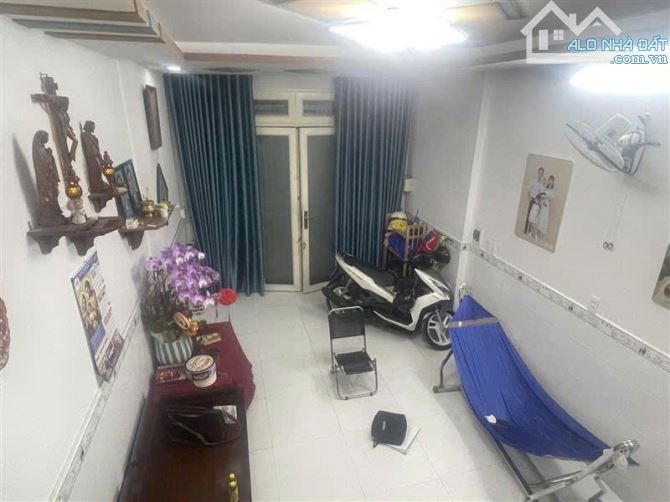 Bán Nha Gò Vấp Thống Nhất 2 Tầng BTCT 35m2 Dài 10M Hoàn Công Đủ Chỉ Nhỉnh 4Ty - 1