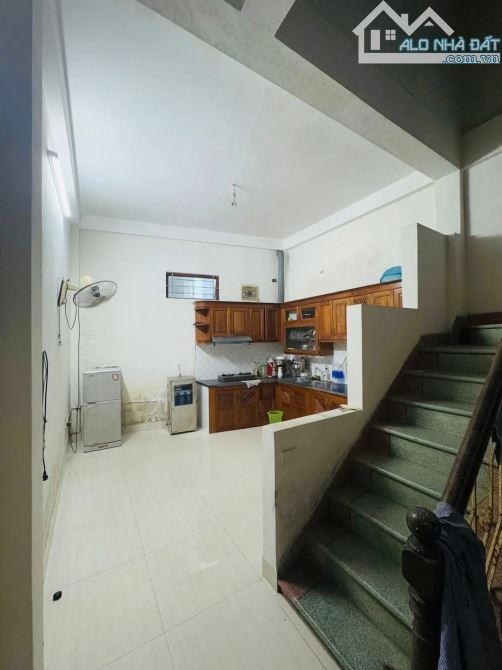 Bán nhà phân lô ô tô tránh ngõ 115 Chiến Thắng Văn Quán 50m2x2 tầng giá 11,9 tỷ - 1