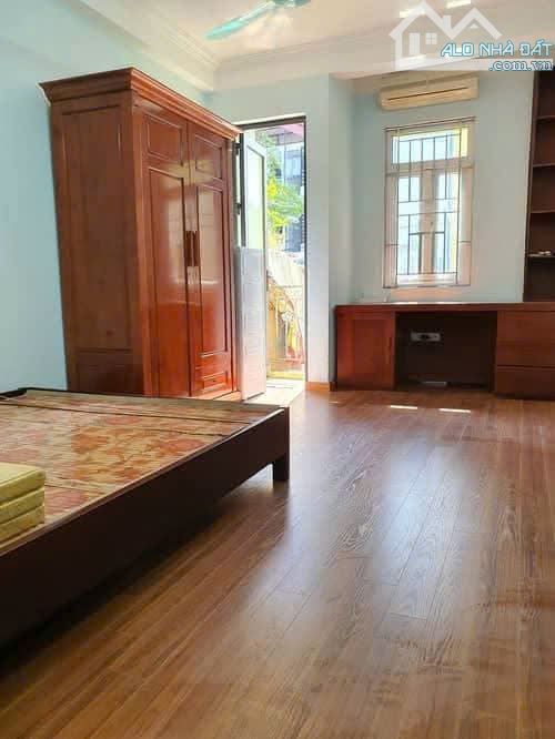 Cần bán gấp nhà  trung tâm quận Hoàng Mai, 31m2, 5 tầng chỉ 3,7 tỷ, sổ đỏ riêng - 2