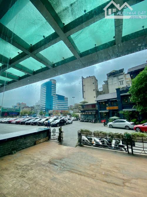 Chính chủ cho thuê Mặt bằng, Nhà Hàng, Spa,Thẩm mỹ viện....DT 668m chân đế lô góc Tây Sơn - 2