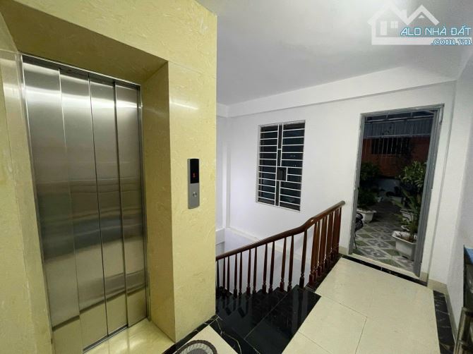 Đỉnh! Bán nhà Khương Đình – Mặt ngõ ô tô tránh – Thang máy – 6 tầng chắc chắn – 63m2 - 2