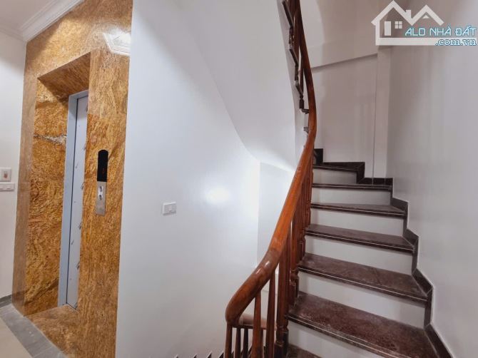 BÁN NHÀ  LẠC LONG QUÂN - CẦU GIẤY,58M2,7 TẦNG THANG MÁY, Mt 5M – Ô TÔ TRÁNH –NHỈNH 21 TỶ! - 2