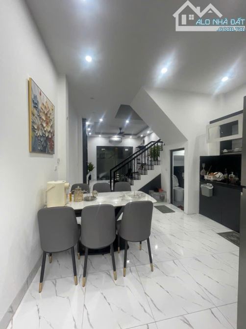 NHÀ ĐẸP FULL NỘI THẤT 40m2 AN DƯƠNG- 2 THOÁNG- LÔ GÓC 3.2 TỶ - 2