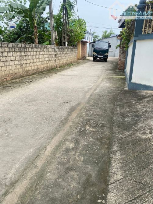 HÀNG HOT -- nhỉnh 3x tr/m có ngay mảnh đất tại Sài Sơn , Quốc Oai. Đường rộng, ô to. - 2