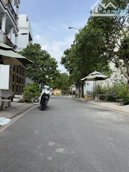 Bán đất hẻm 167 Đào Sư Tích, Phước Kiển, Nhà Bè, DT5x16m, 5.9ty - 2