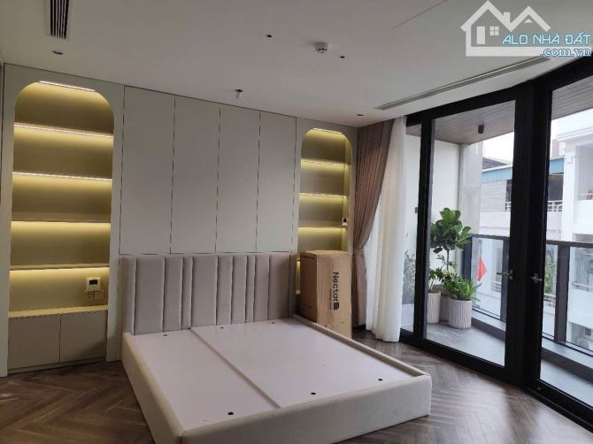 NHỈNH 6 TỶ NHÀ RỘNG ĐẸP Ở NGAY ,VỊ TRÍ ĐẮC ĐỊA, GẦN CHỢ CỔ NHUẾ,XEM NGAY - 2