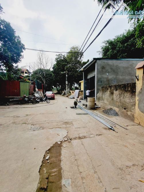 BÁN ĐẤT YÊN MỸ THANH TRÌ . MT 7,3M . GIÁ 8,1 TỶ . Ô TÔ TRÁNH . KHU TRONG LÀNH NHẤT HÀ NÔI - 2