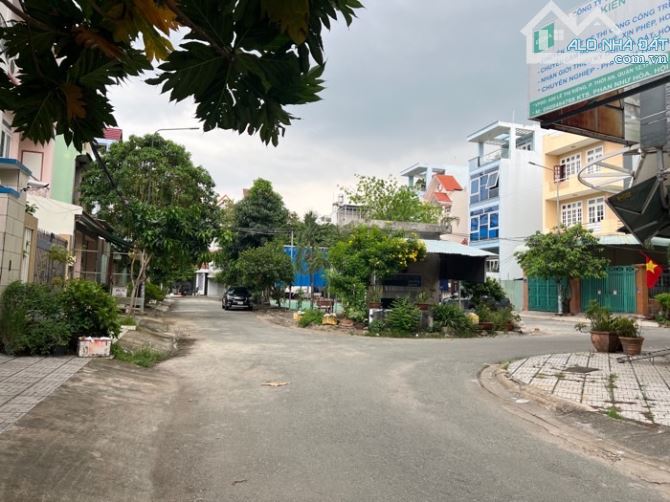 NHÀ 4 TẦNG LÊ THỊ RIÊNG ĐƯỜNG 10M KINH DOANH ĐỈNH CHDV GIÁ CỰC TỐT - 2