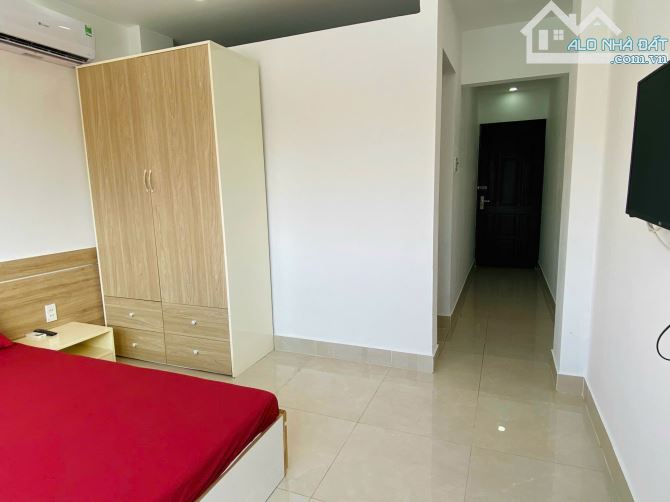 Cho thuê căn hộ Q10 || đường Thành Thái || gần Vạn Hạnh Mall, nhà thờ Đồng Tiến - 2