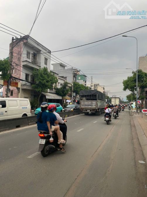 Bán nhà mặt tiền 9,7x28m giá 16 tỷ Đường Nguyễn Thị Sóc - 2