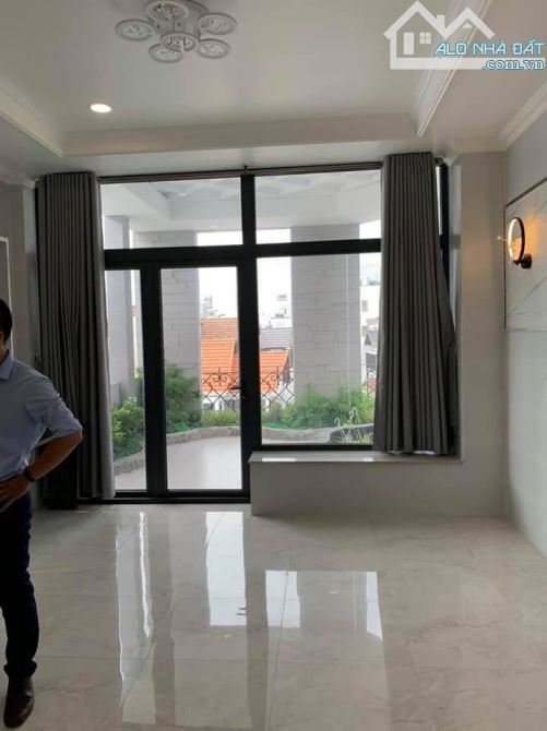 Bán gấp nhà đẹp HXH Bạch Đằng - 1 đời chủ - chỉ 13.5 tỷ TL - 2