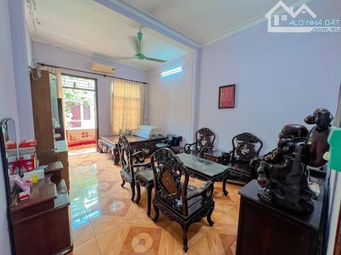 Lô Góc Vip - KDT Đại Kim - Oto Tránh Diện Tích 62m - Mặt Tiền 4m - 5 Tầng- Giá 27 tỷ - 2