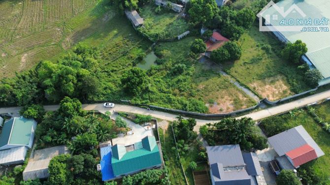 Bán đất nghỉ dưỡng 4210m/400m TC thực tế 4500m tại Lương Sơn giá chỉ 2tr/m2 - 2